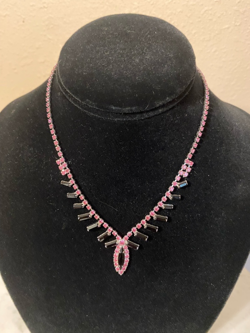 vintage pink and black rhinestone necklace